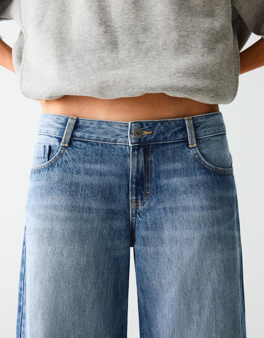 Low-rise wide-leg jeans-Light blue
