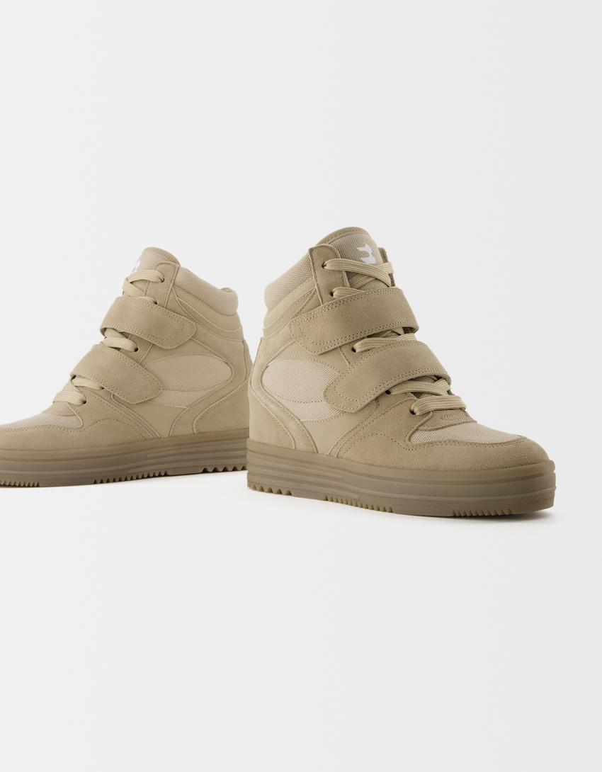 High-top trainers with inner wedge-TAUPE