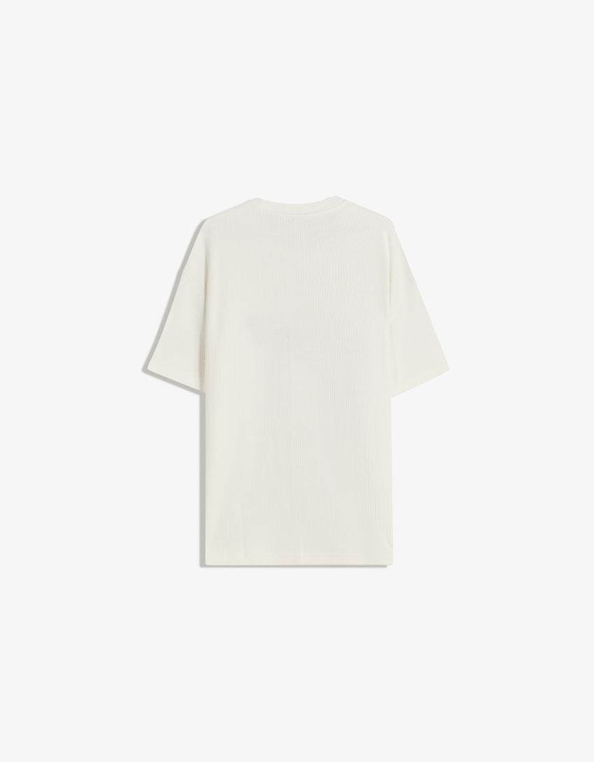 Textured short sleeve embroidered T-shirt-Off white