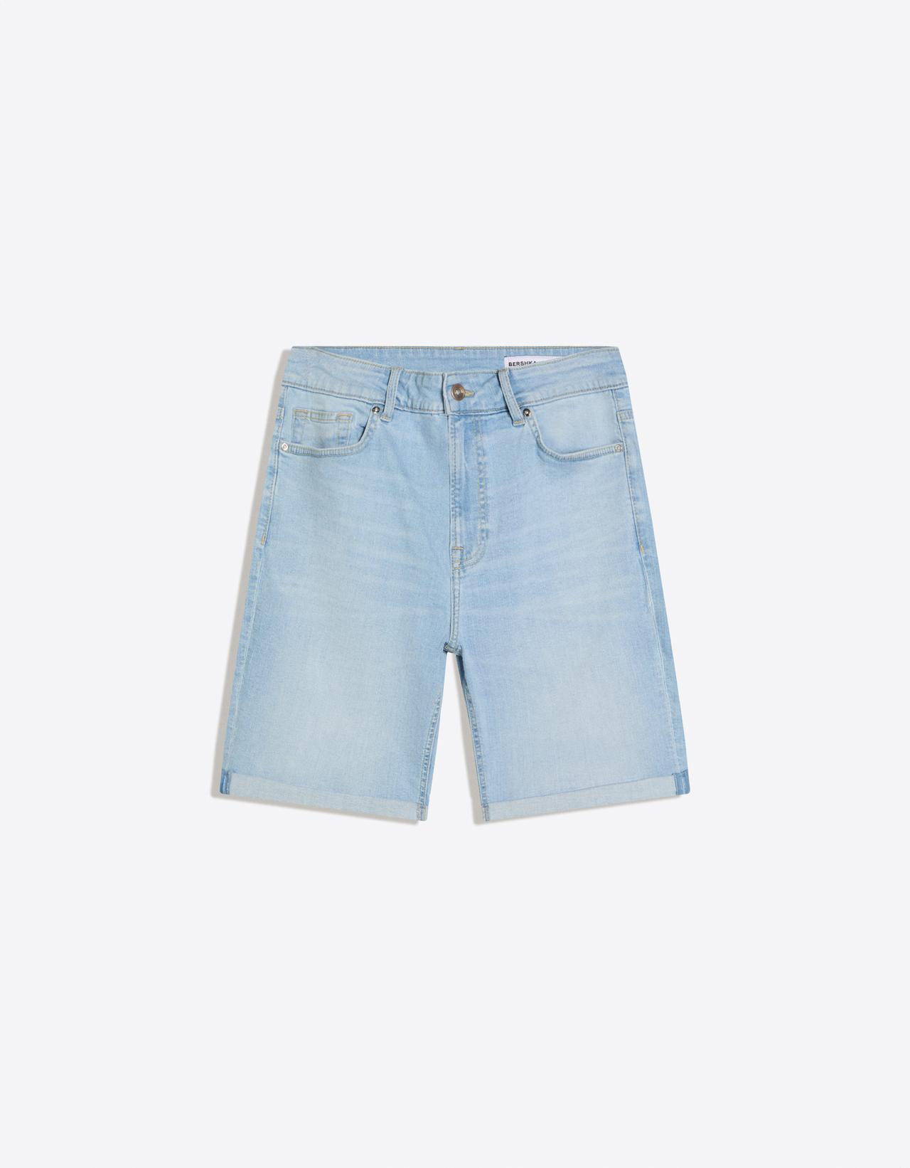 Roll-up denim Bermuda shorts — Light blue