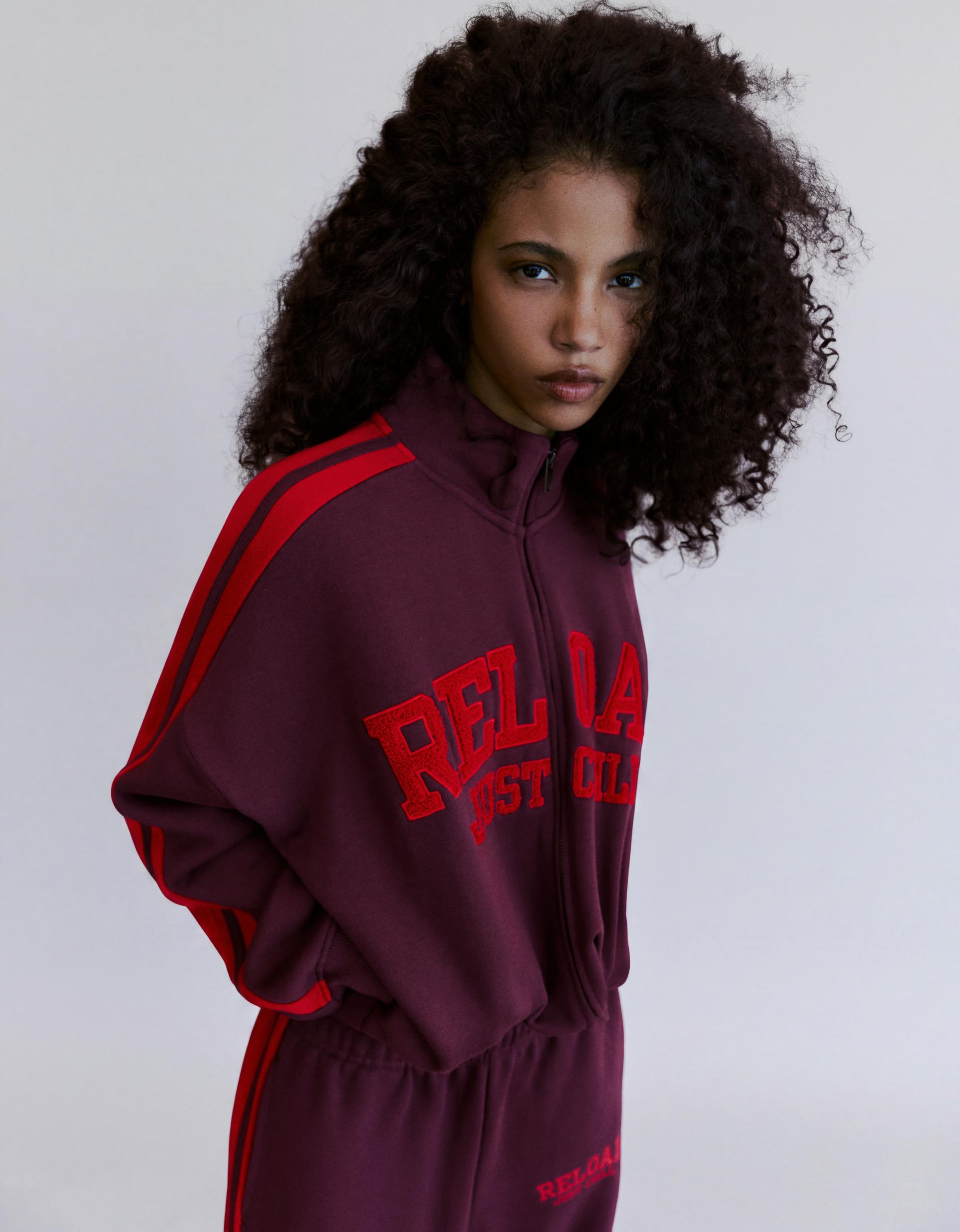 Plush zip-up sweatshirt with patch — Burgundy