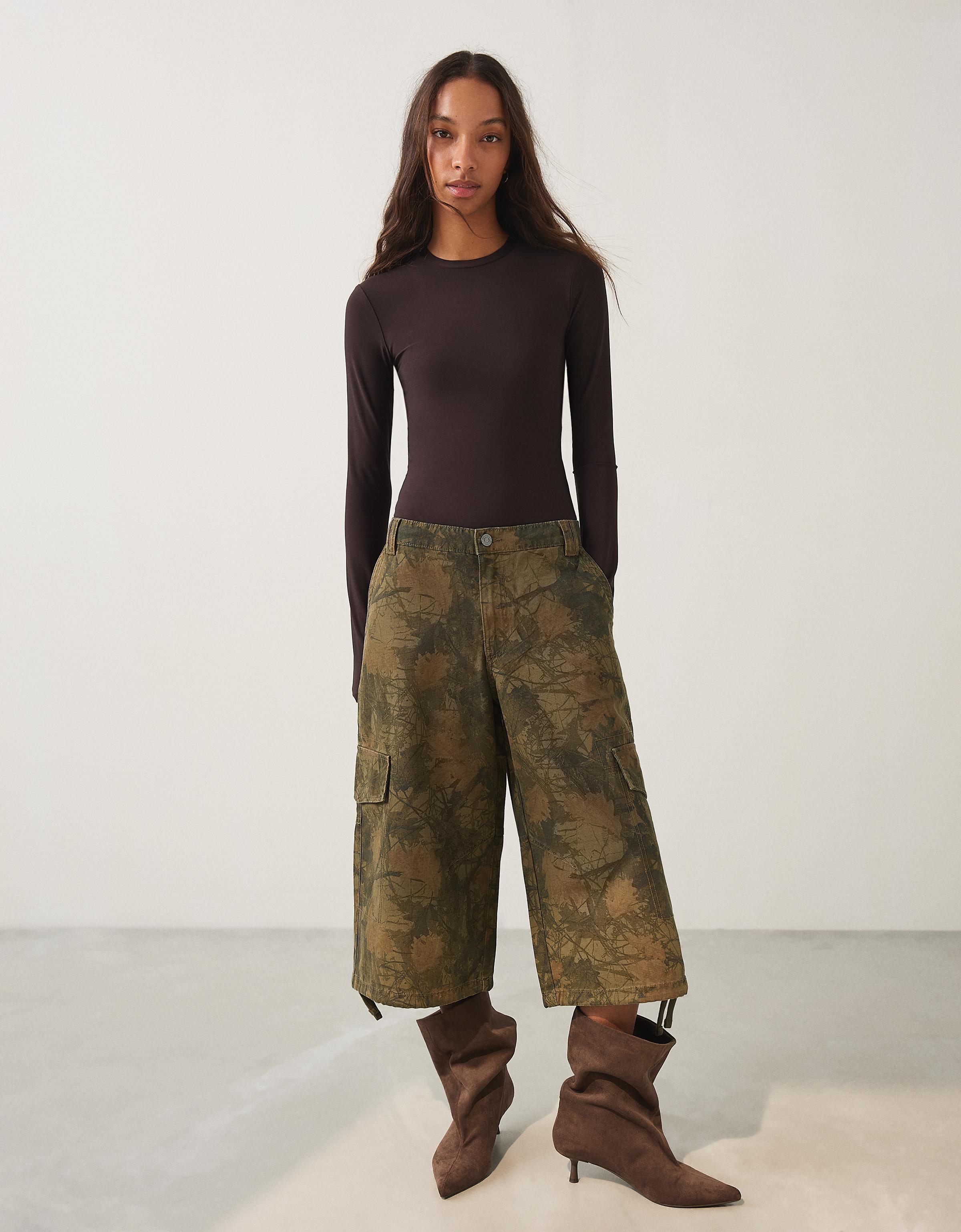 Desenli bermuda - Görsel 6