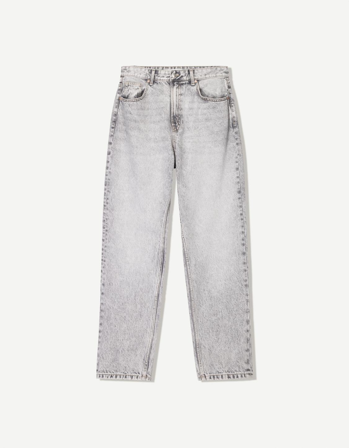 Loose Fit Jeans