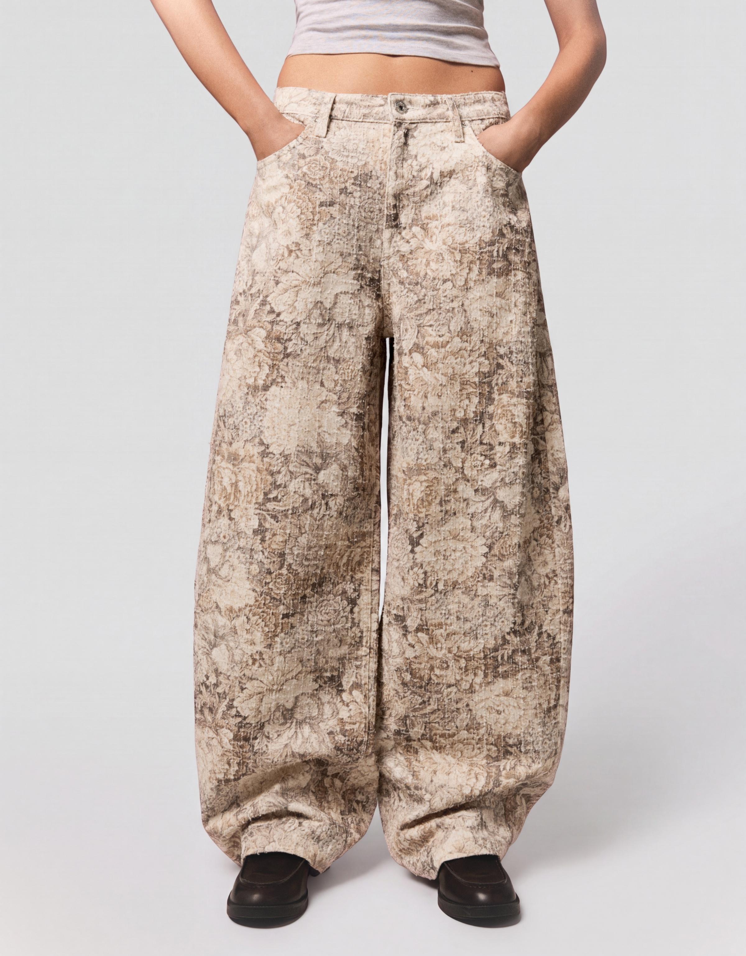 Printed barrel-leg trousers — Sand