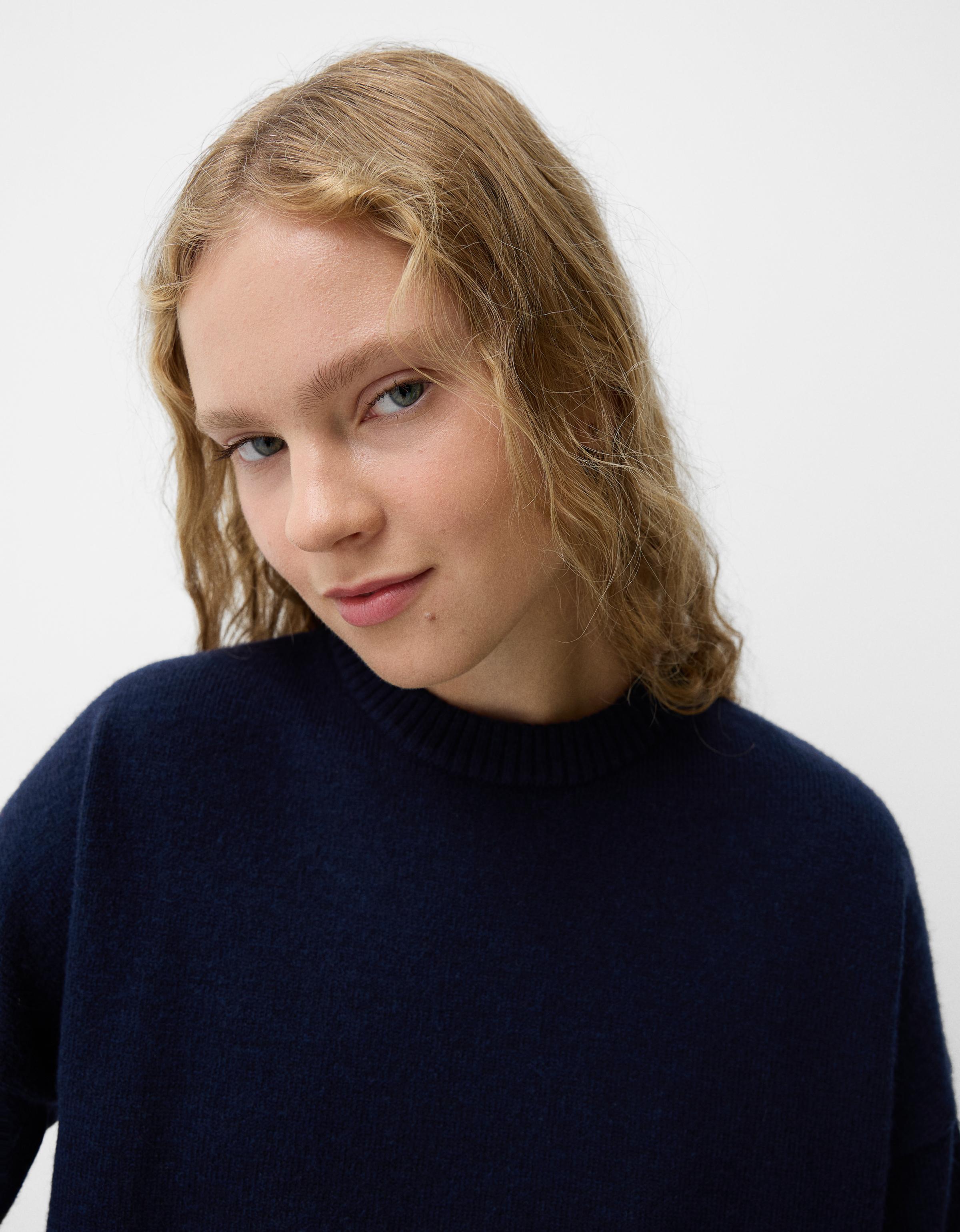 Soft touch crew neck sweater - Sweaters and cardigans - BSK Soft touch crew neck sweater - Sweaters and cardigans - BSK