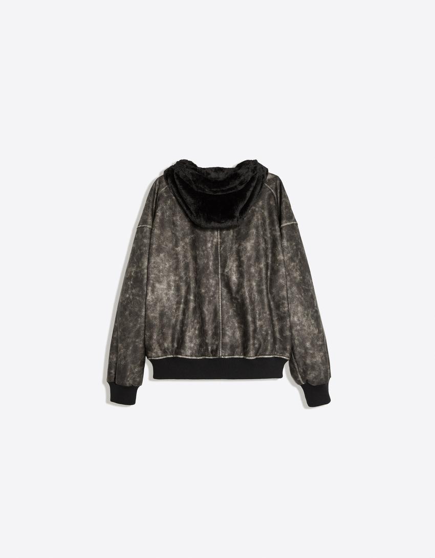 Cazadora reversible capucha efecto pelo-Negro