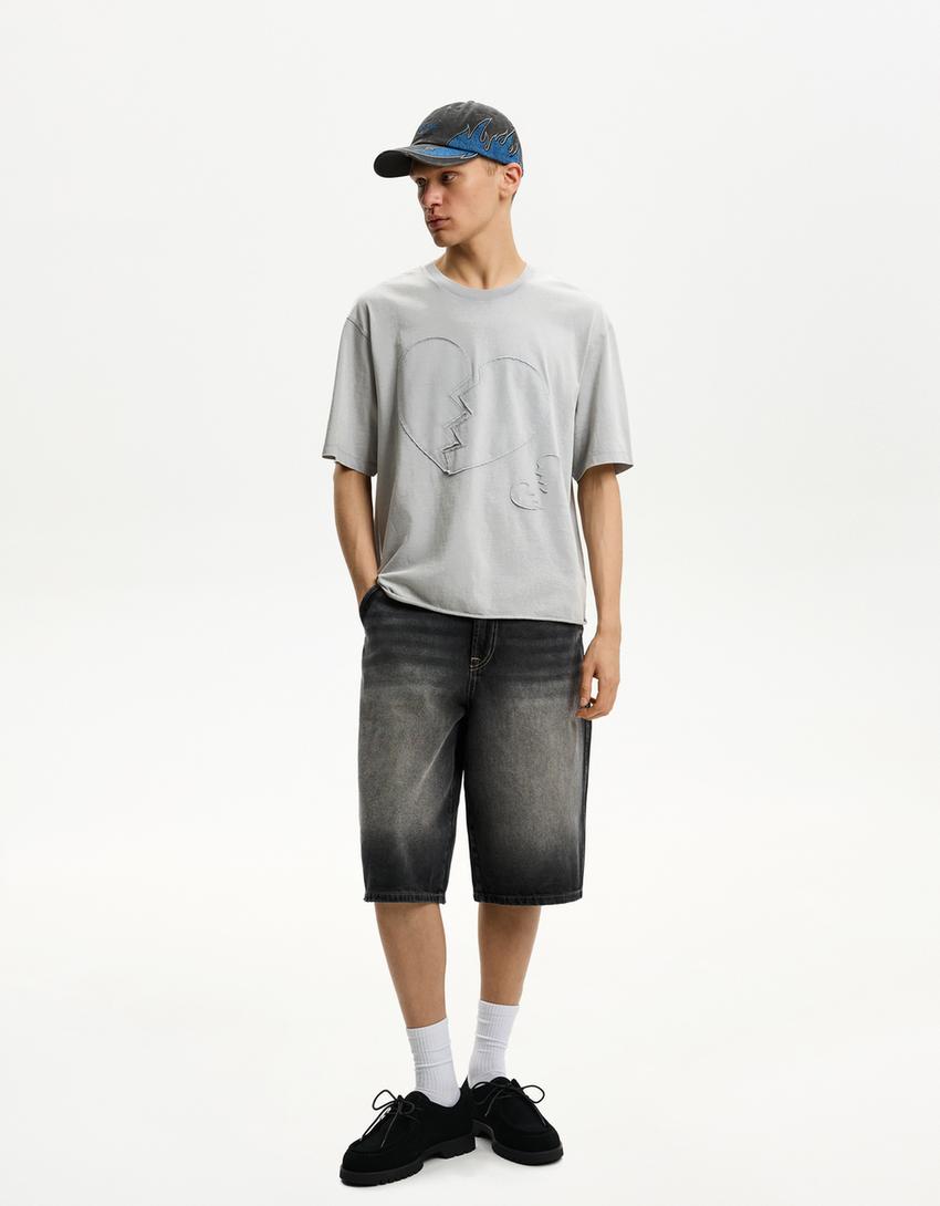 Cropped short sleeve T-shirt with patch-Grey-3