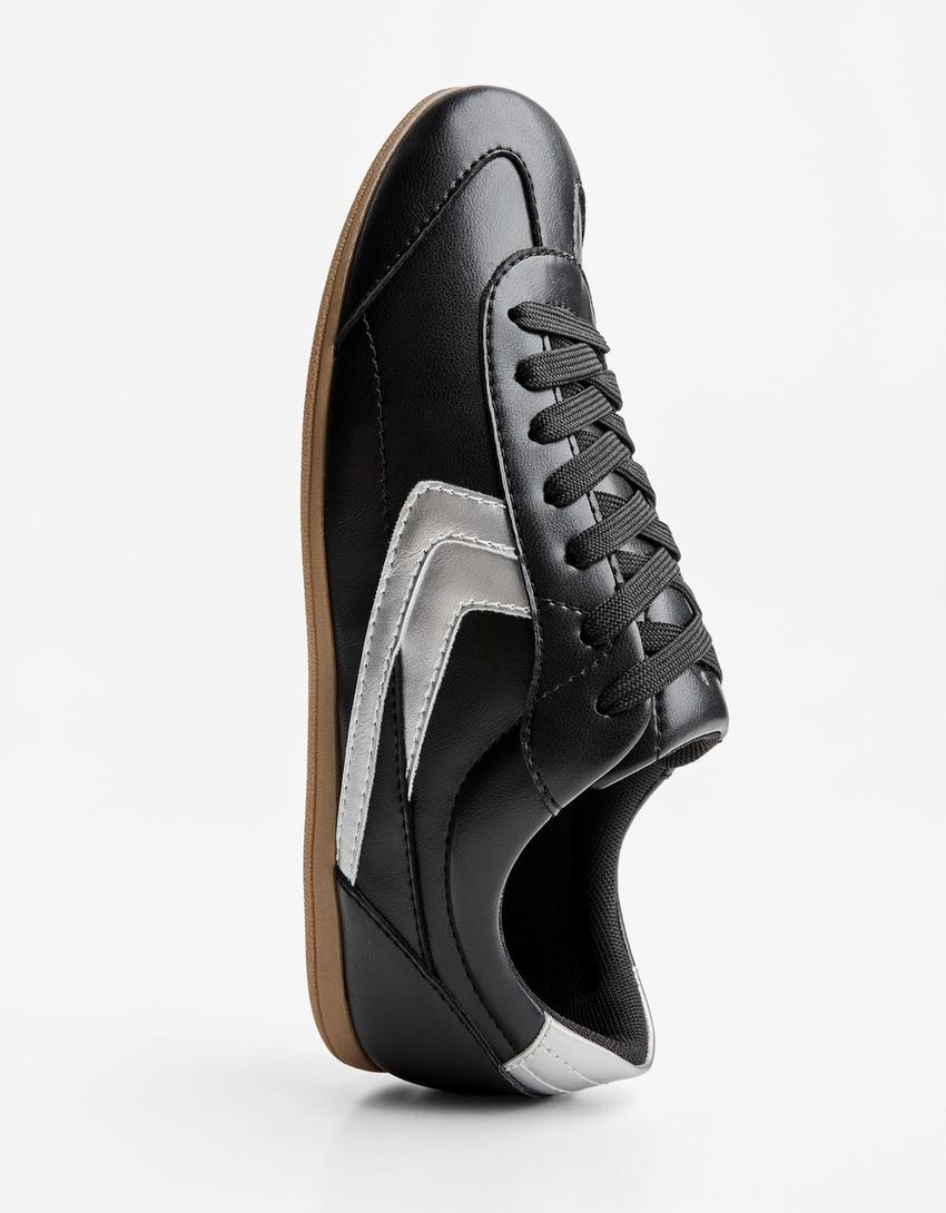 Zapatilla retro piso fino-Negro