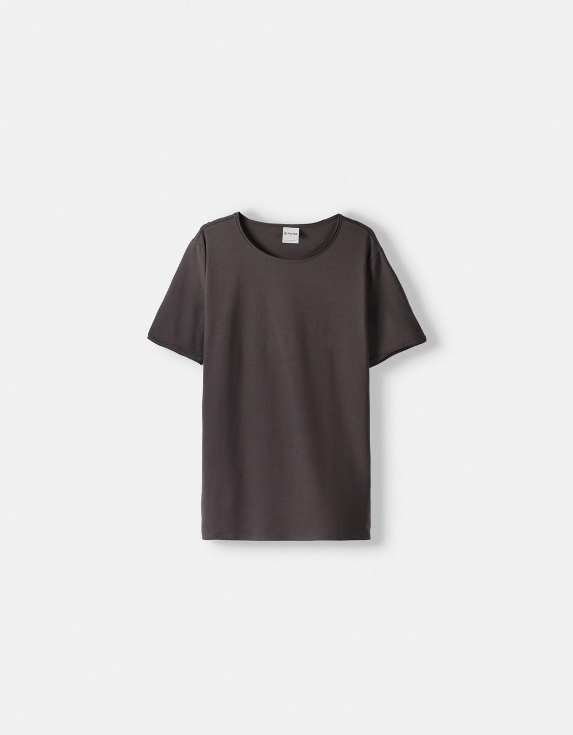 Slim fit short sleeve T-shirt
