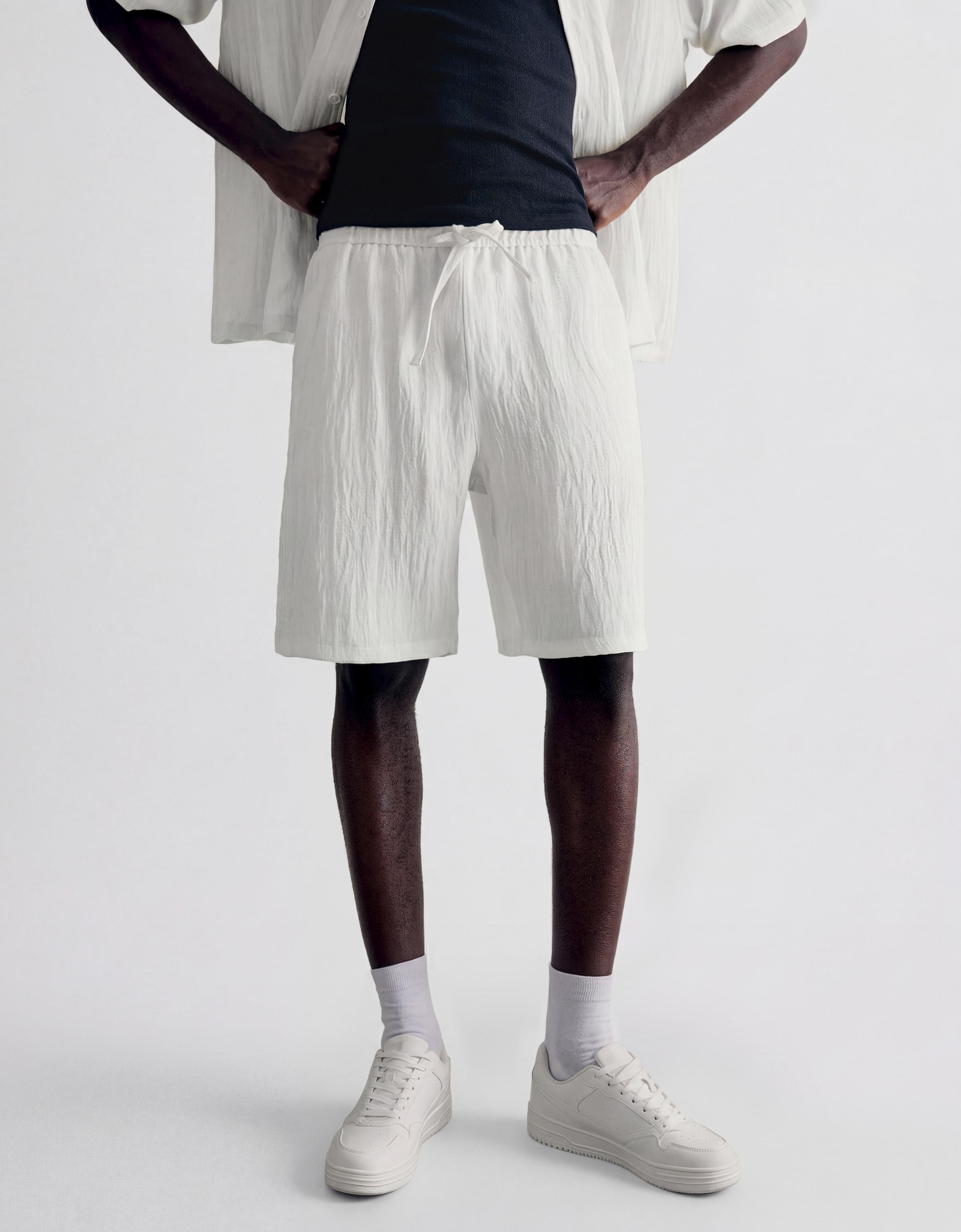 Rustic jogger Bermuda shorts — White