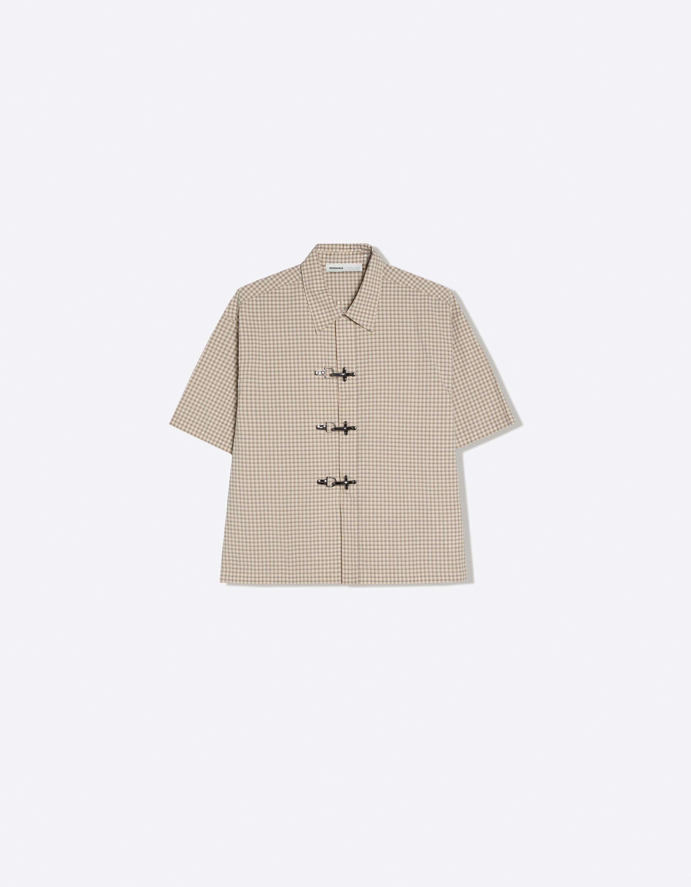 Bershka Camisa Manga Corta Alamares Hombre Beige