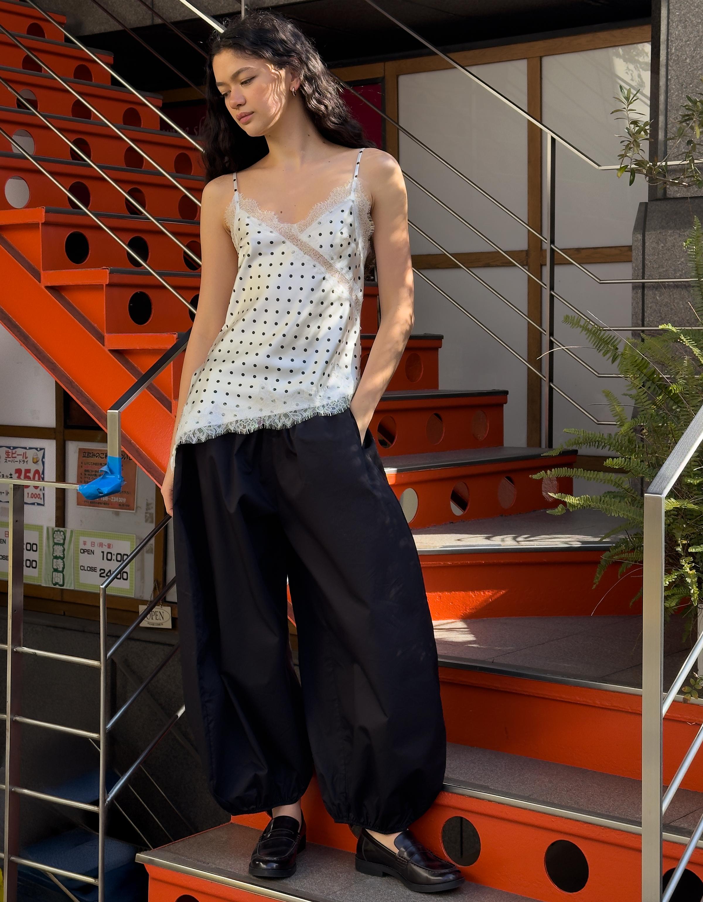 Asimetrik saten askılı top - Görsel 20