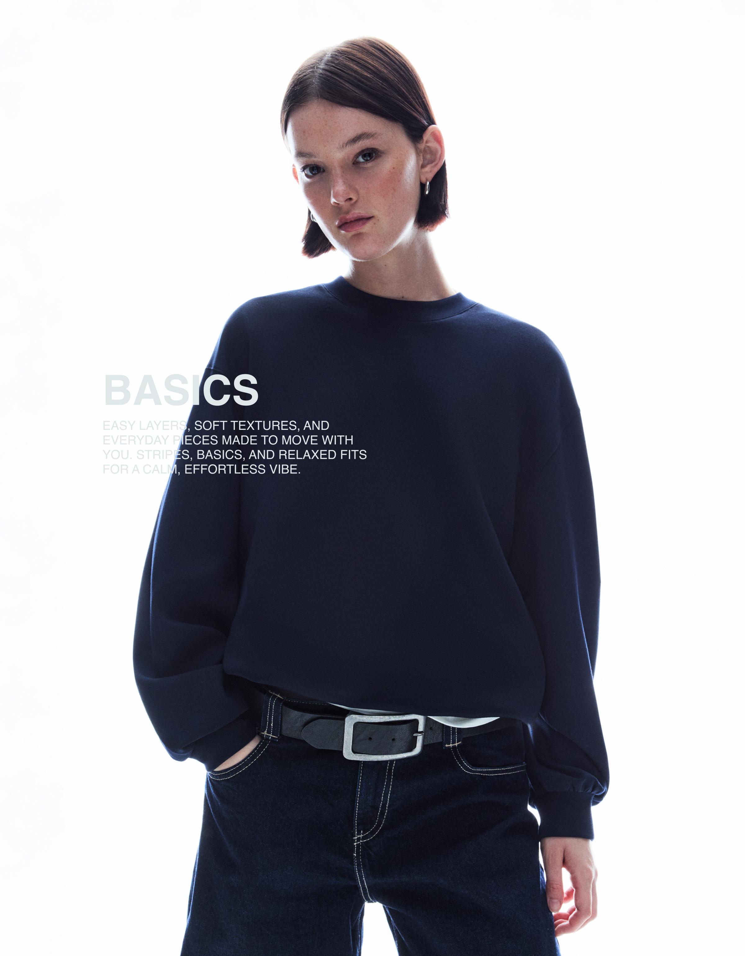 Oversize round neck sweatshirt — Navy