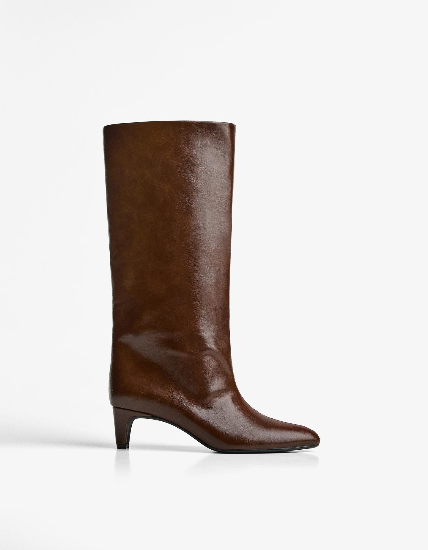 Bershka buty na obcasie z szeroką cholewką brązowy