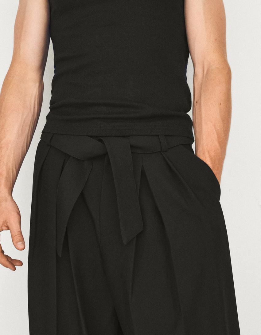 Pantalon barrel à pinces avec ceinture-Noir