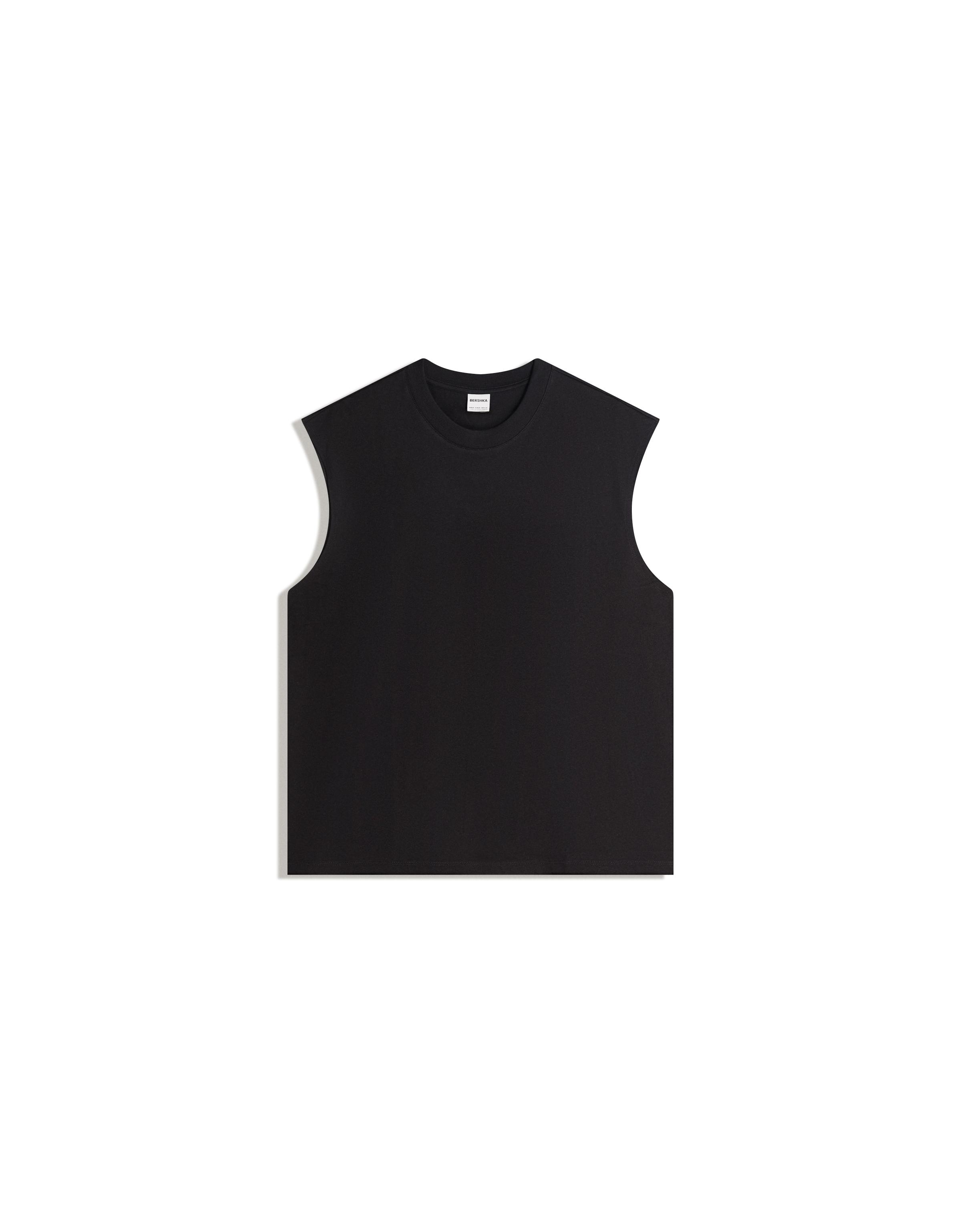Sleeveless T-shirt — Black