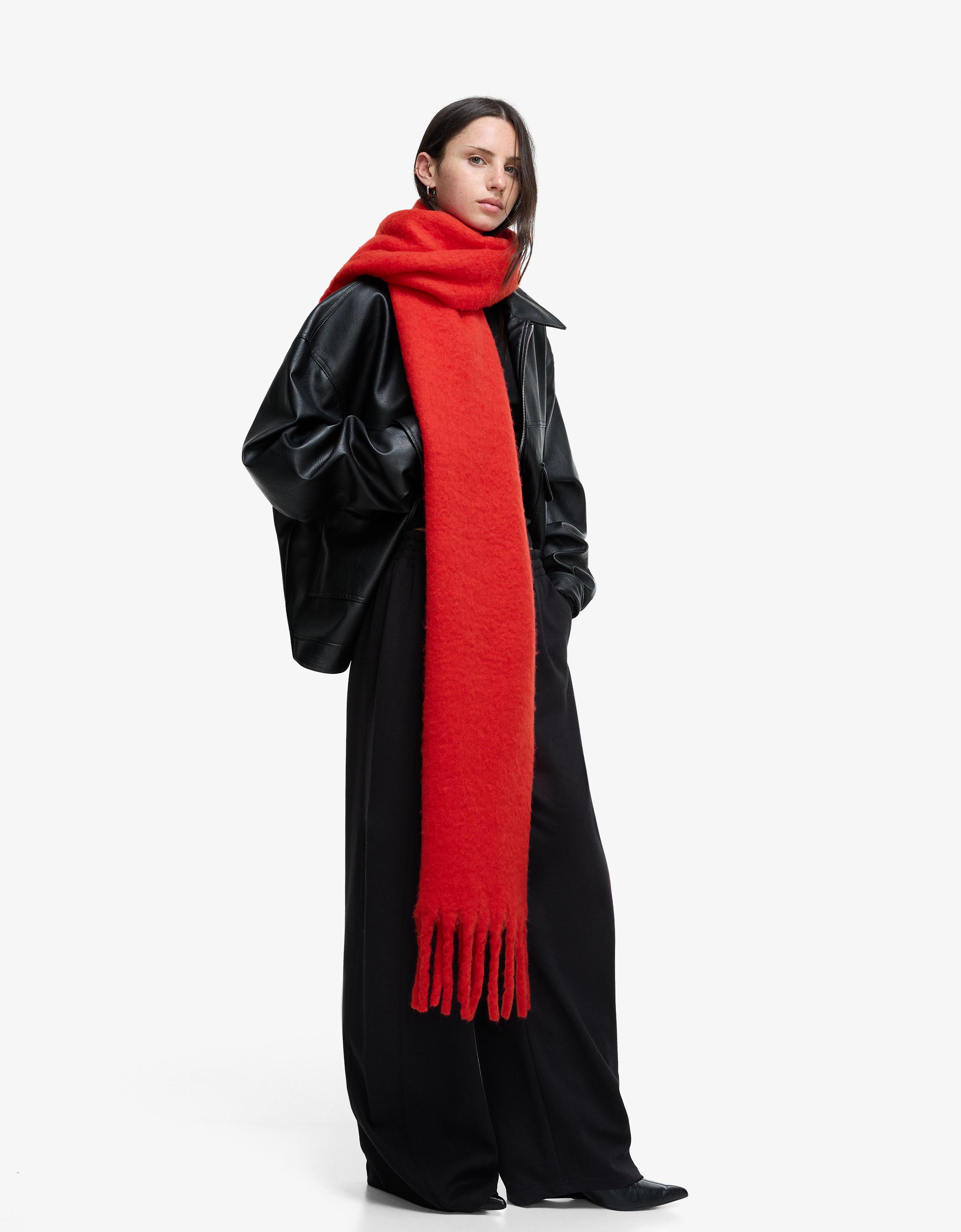 Solid-coloured scarf — Red