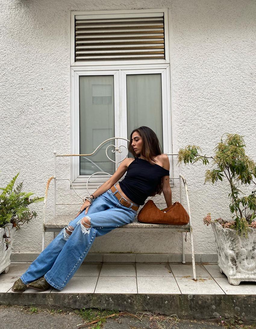Wide leg jeans met studs en scheuren-Gewassen blauw-3