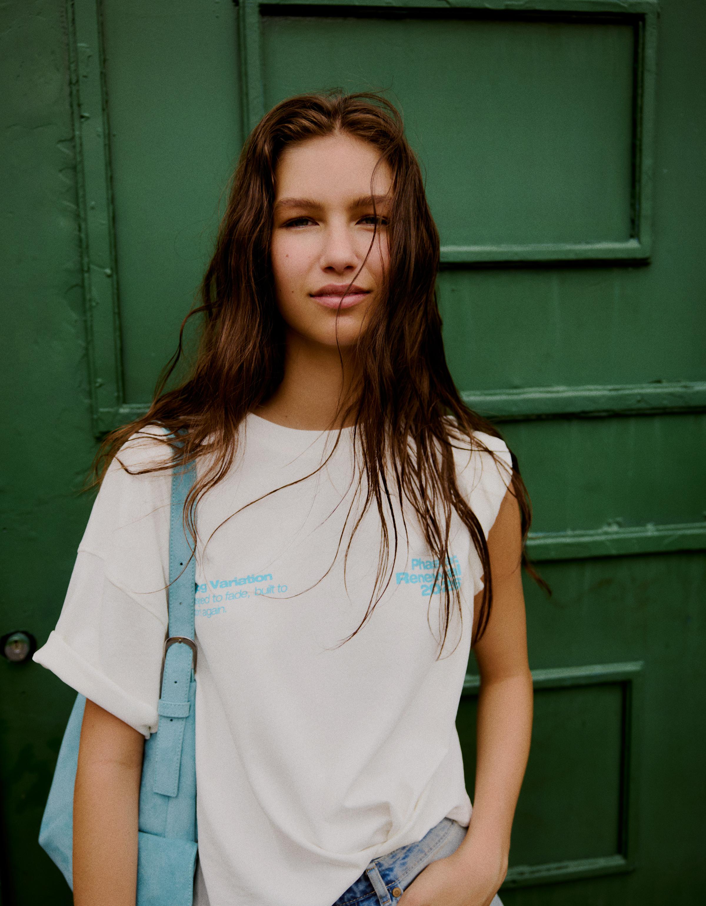 Camiseta Manga Corta Boxy Print Mujer M Blanco Roto
