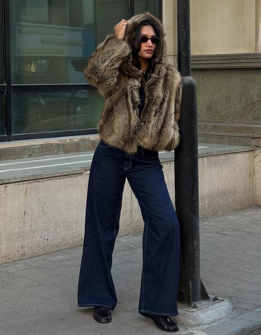 Hooded faux fur jacket-Brown