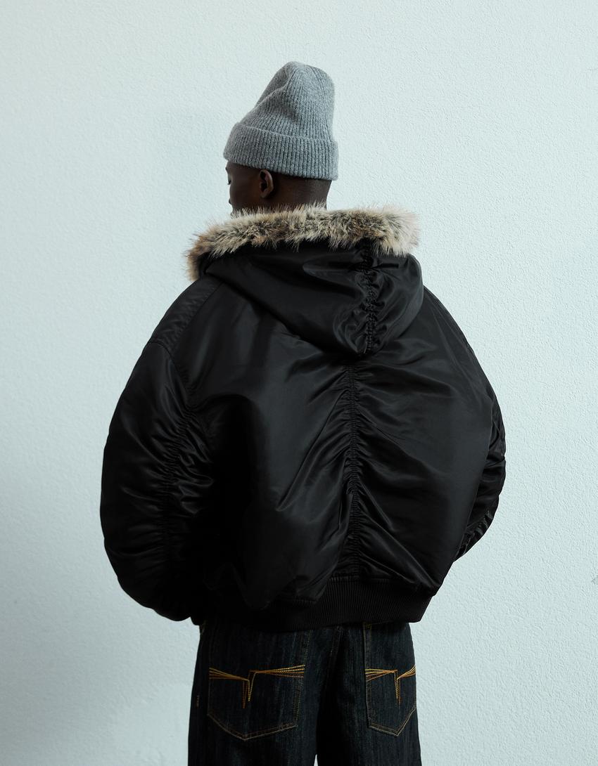 Blouson technique col fausse fourrure-Noir