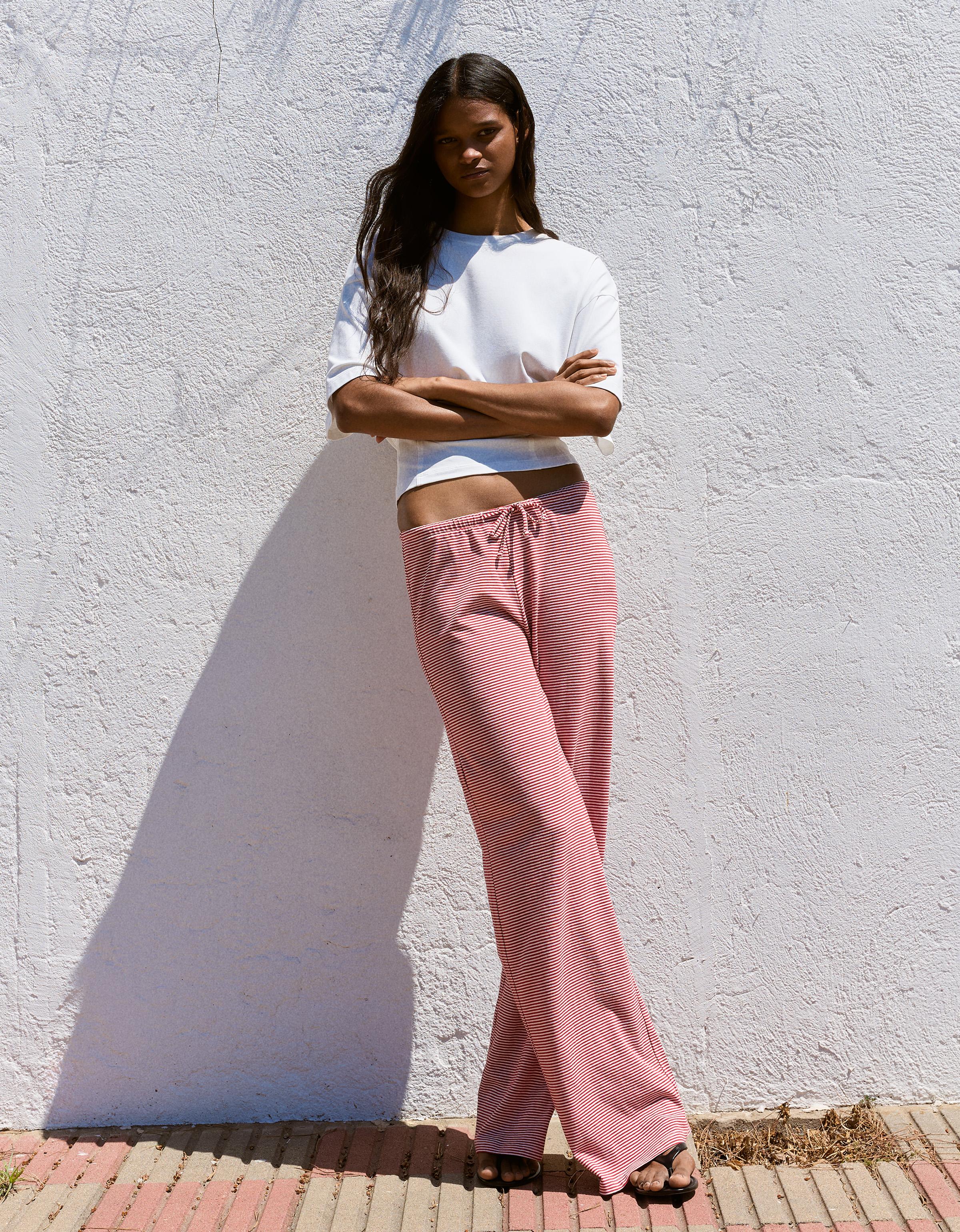 Bershka Pantalón Straight Print Rayas Mujer Rojo