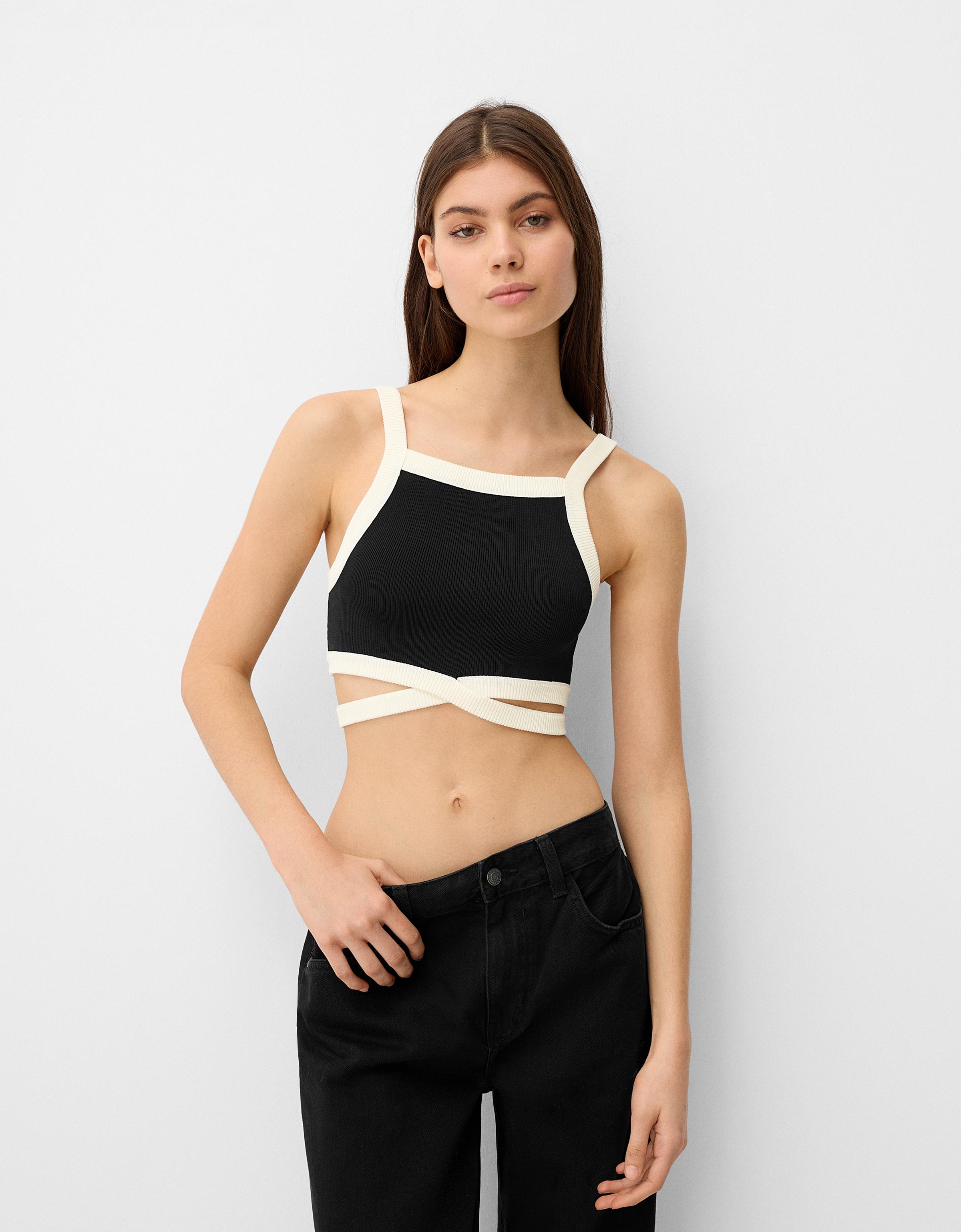 Bershka Top Mit Trägern Cut-Out Und Farblich Abgesetzten Bändern Damen S Schwarz