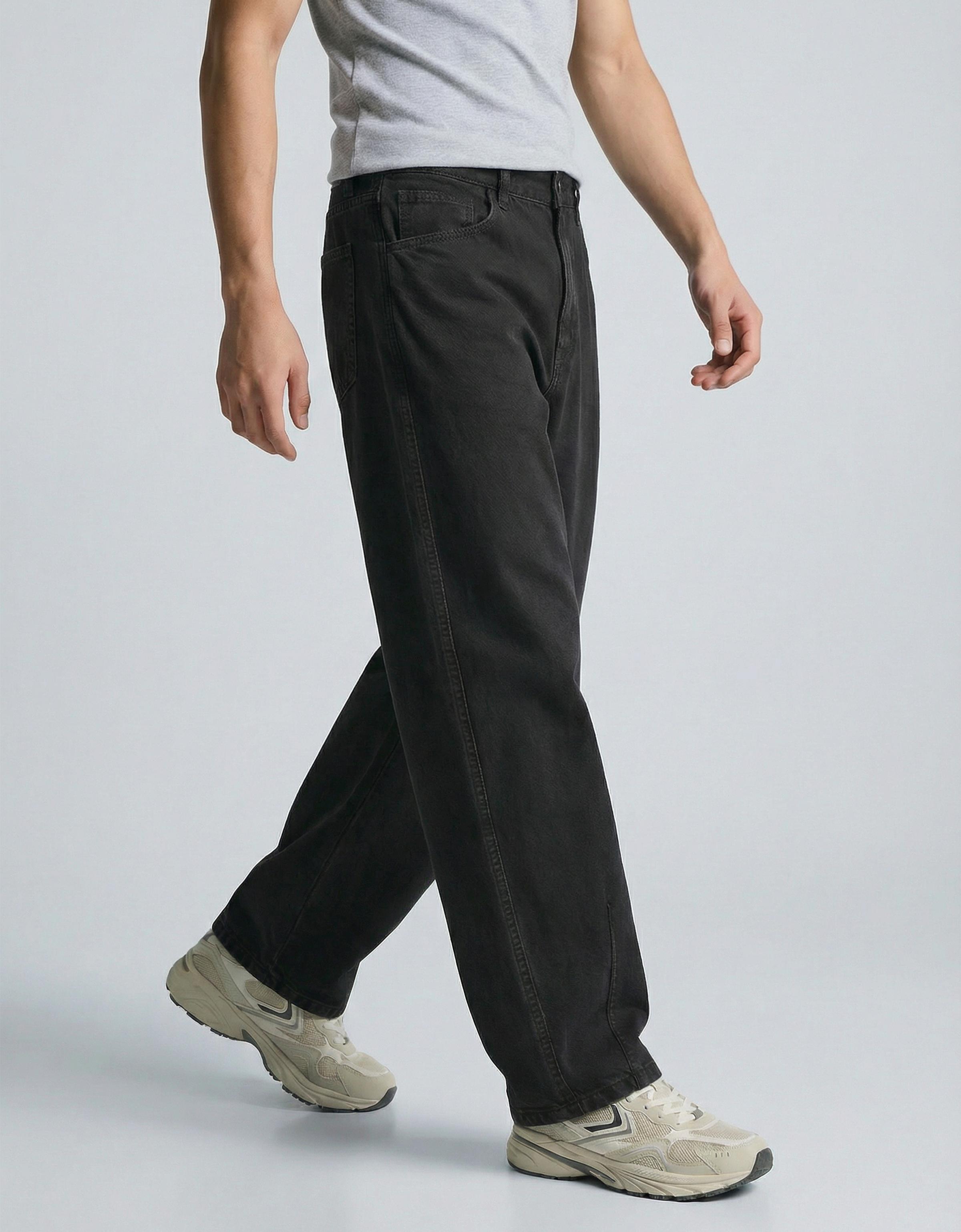 Çok parçalı spor ayakkabı