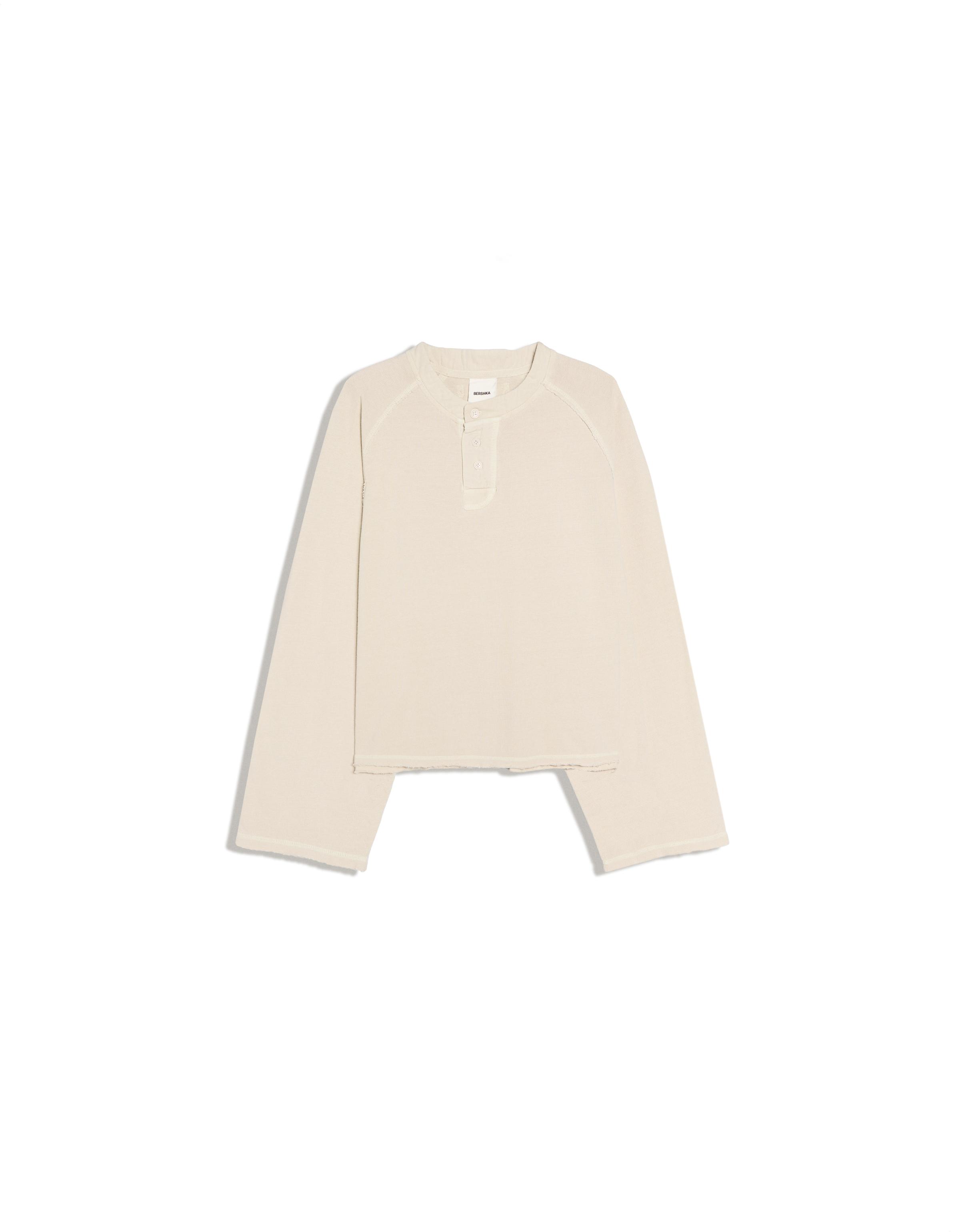 Long sleeve henley print T-shirt — Sand