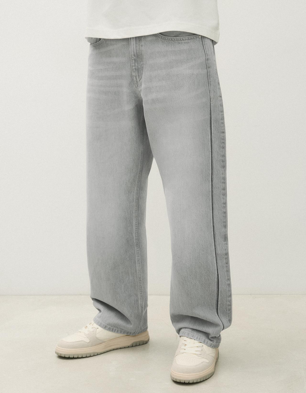 Loose fit jeans — Grey
