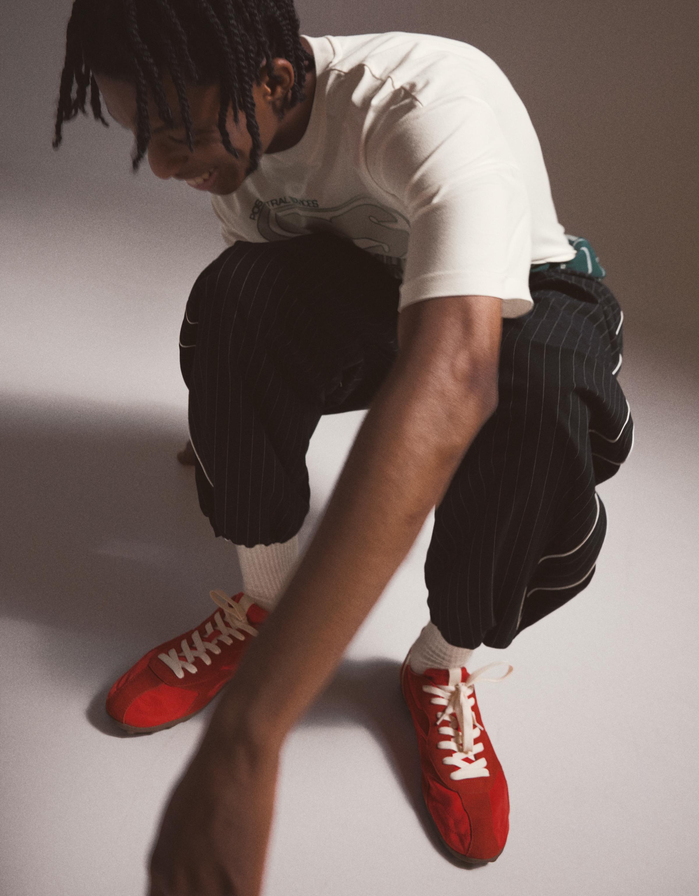 SLIM RETRO TRAINERS — RED