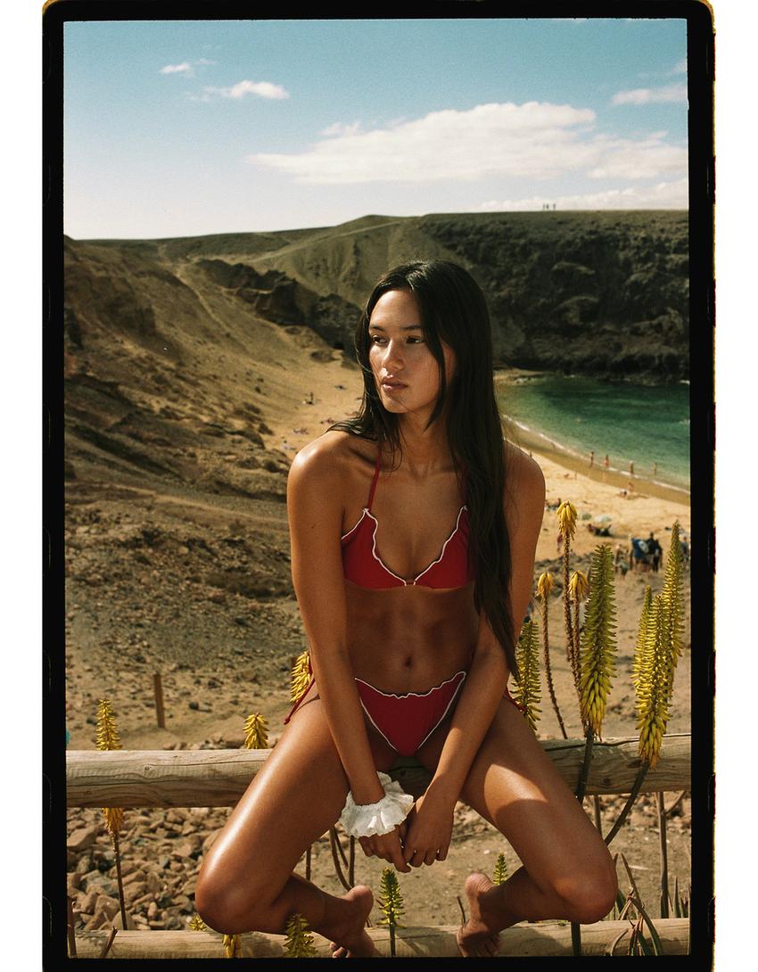 Curly bikini top-Red