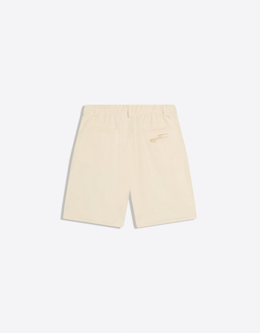Waffle knit skater Bermuda shorts-Off white