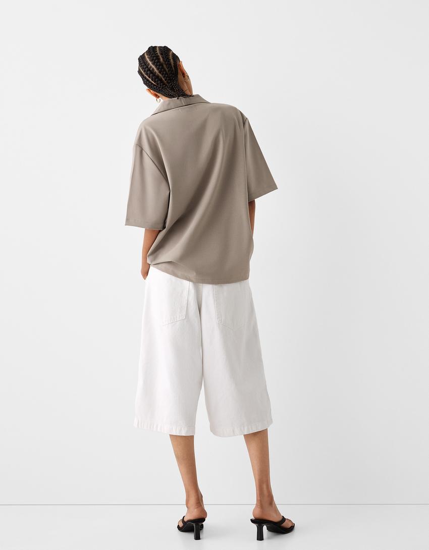 Вталена квадратна риза с къс ръкав и прехлупка-Пясъчен цвят-1