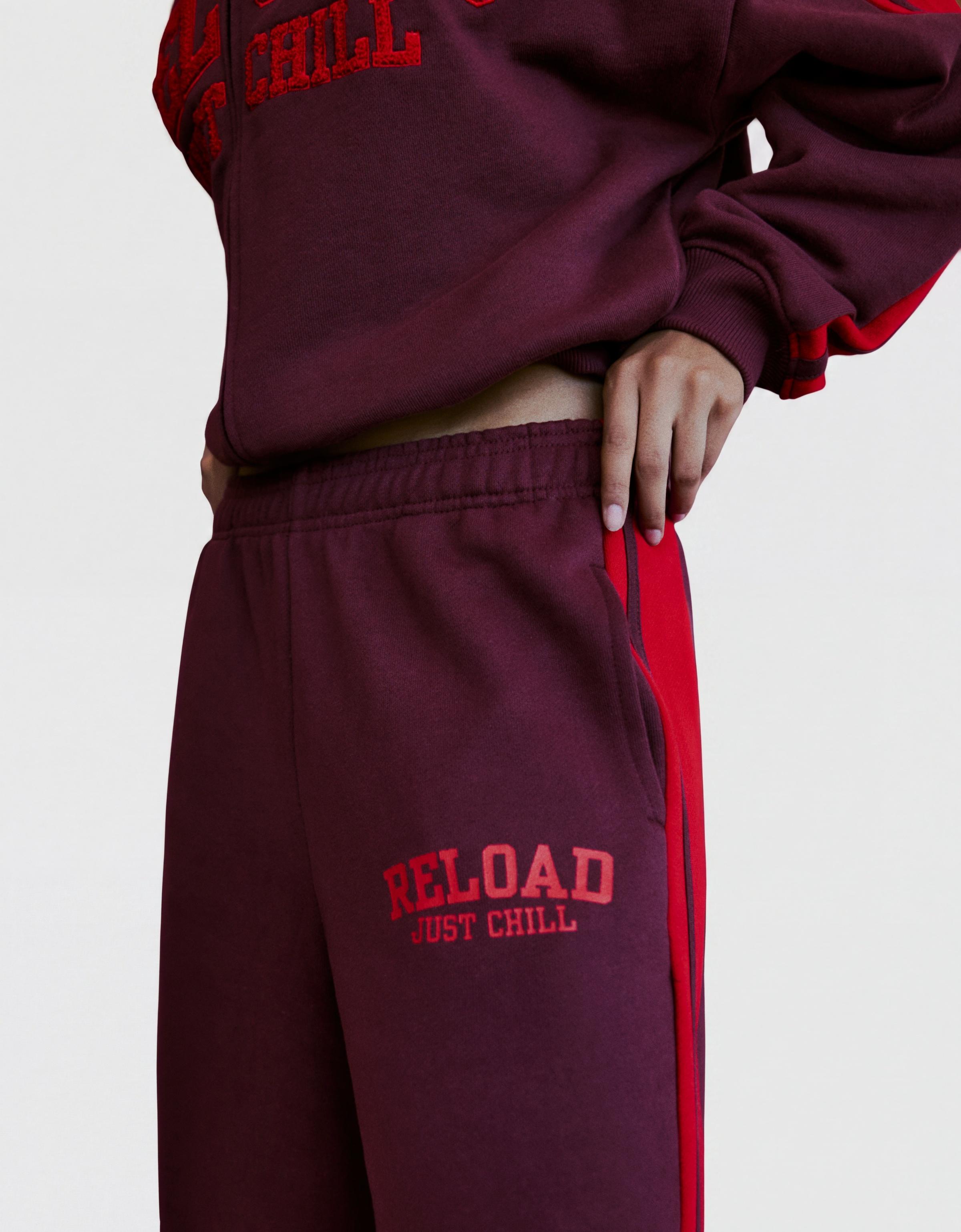 Wide-leg embroidered plush trousers — Burgundy