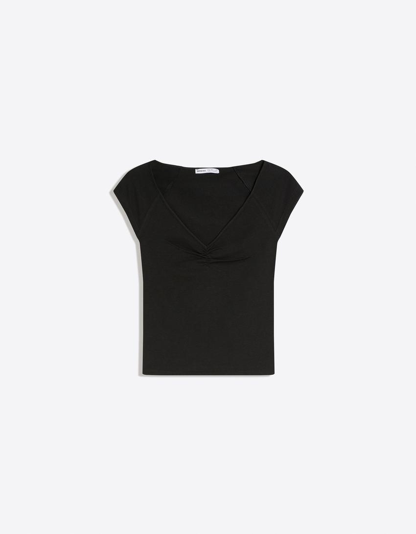 Camiseta manga corta fruncido-Negro