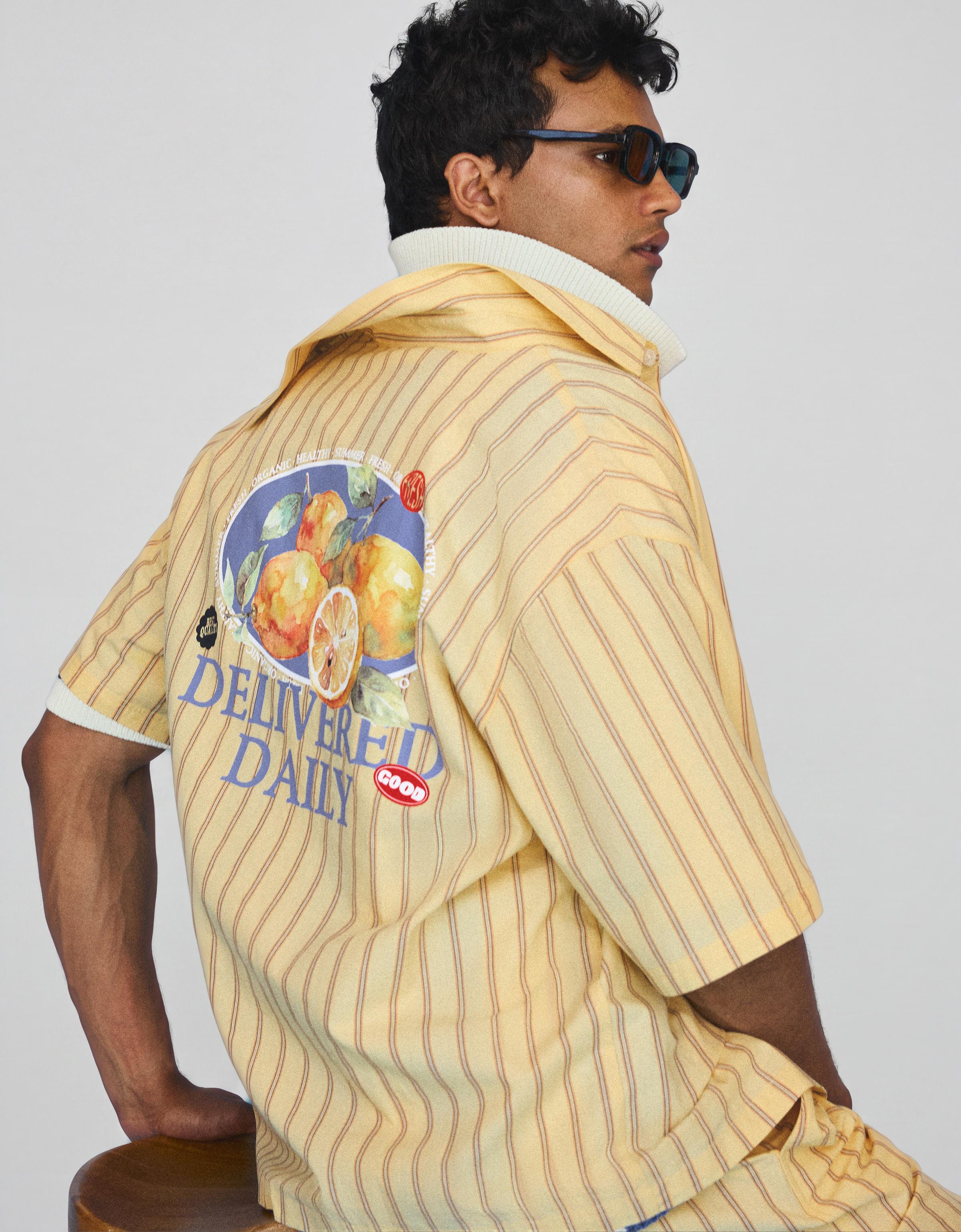 Boxy print short sleeve shirt — Yellow