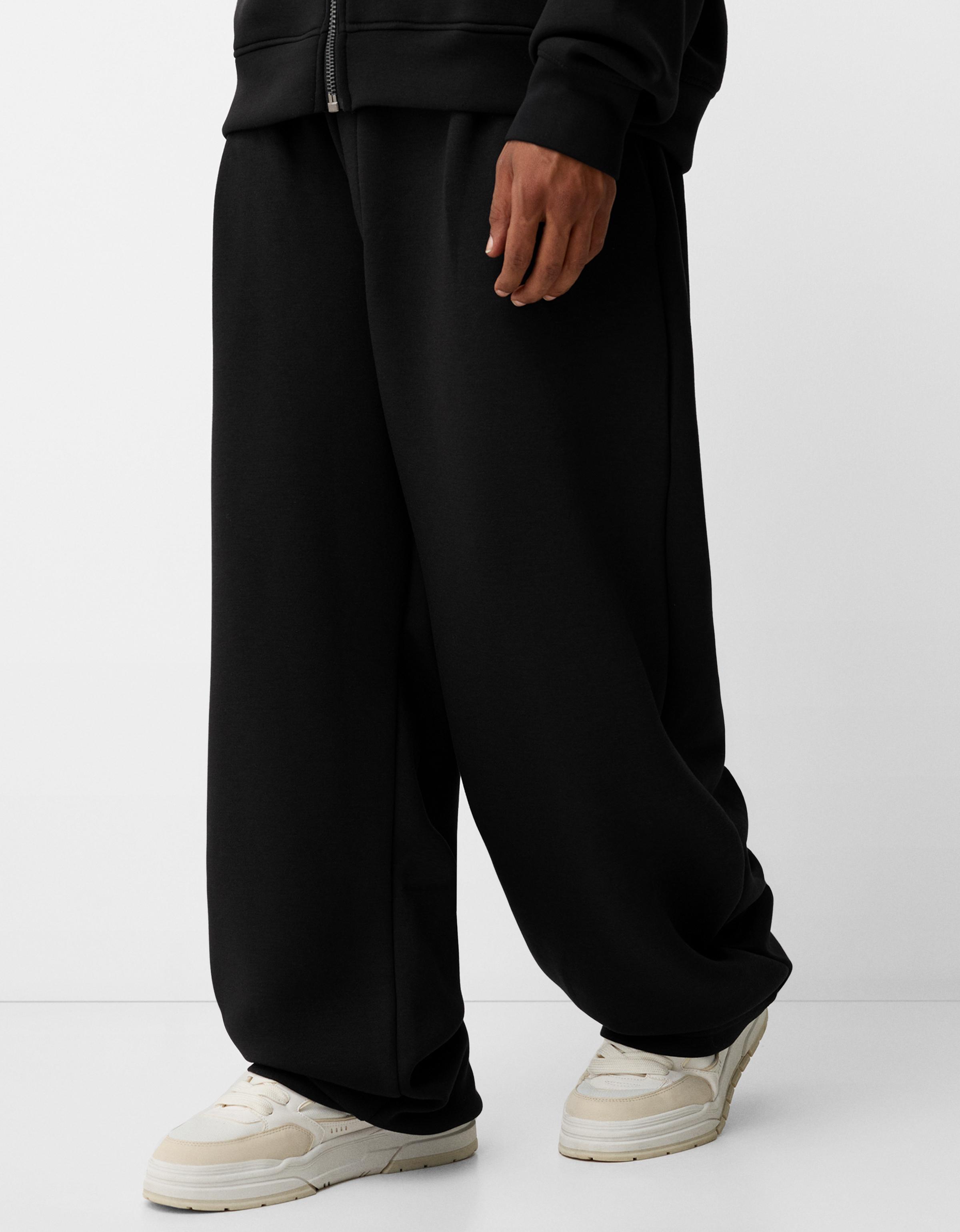 Bershka Skater-Hose Aus Funktionsstoff Mit Bundfalten Herren Xl Schwarz