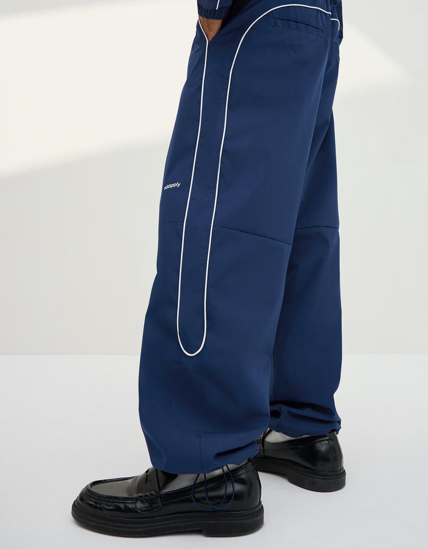 Pantalón super baggy técnico-Marino