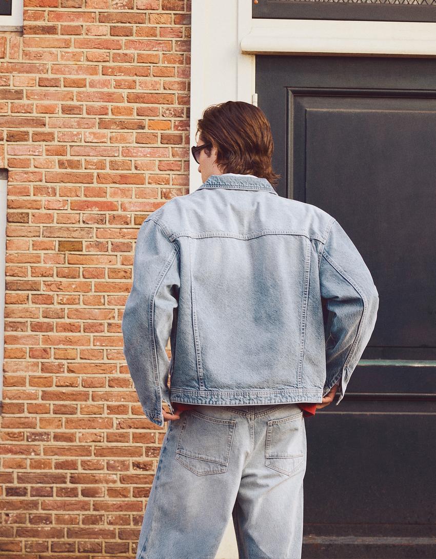 Denim jacket-Light blue