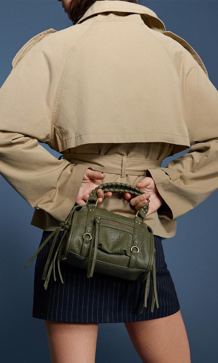 Bershka レディース　オーバーサイズ　S Women's Clothing, Footwear and Accessories | BERSHKA
