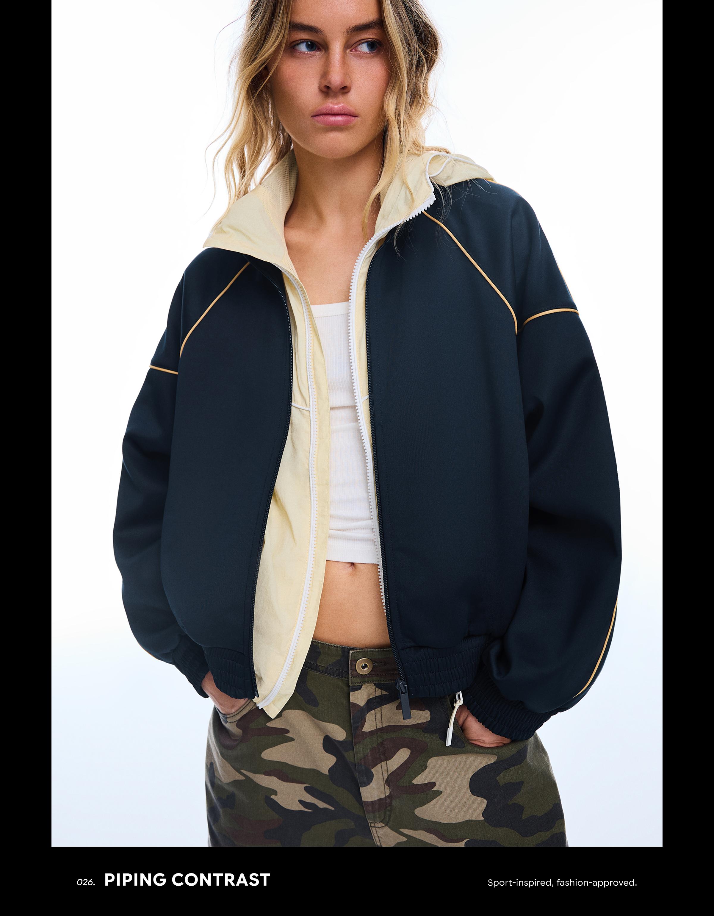 Contrast high neck jacket — Navy