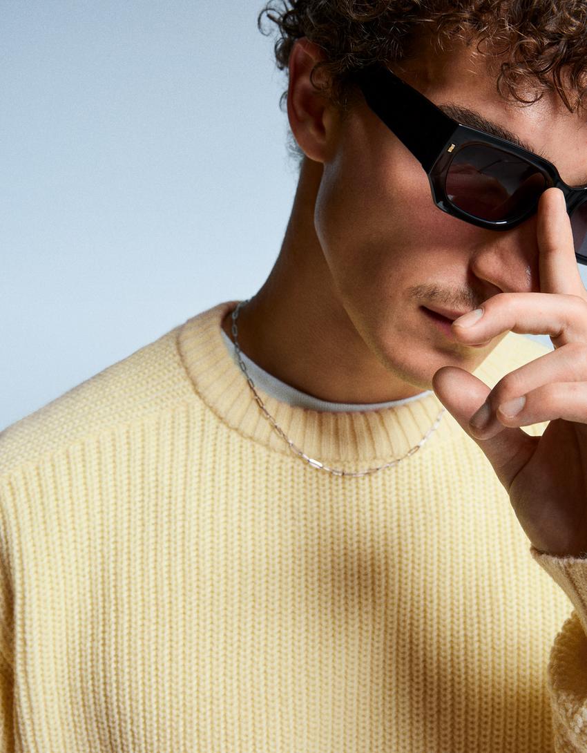 Pull en maille à côtes perlées avec laine-Jaune