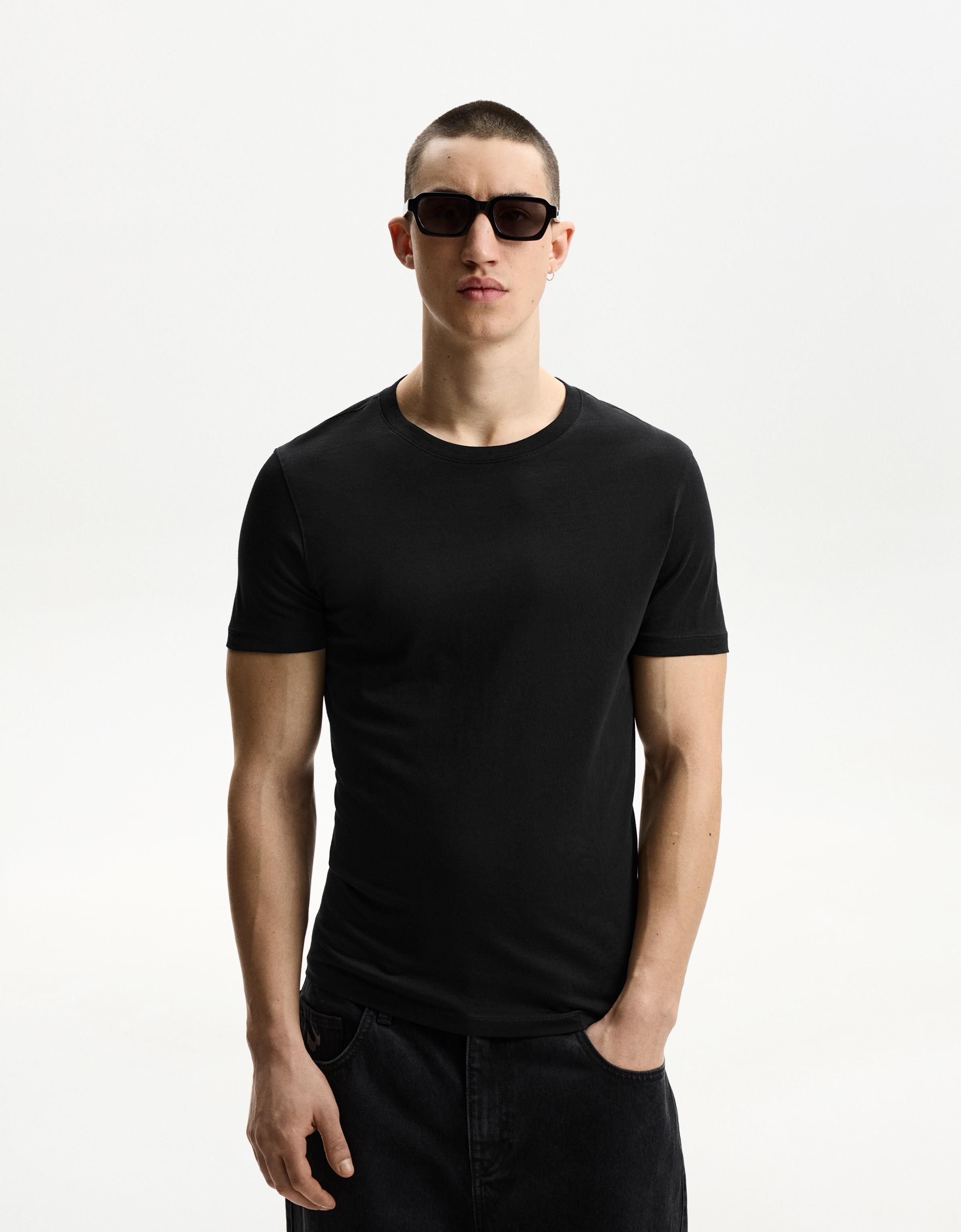 Bershka Basic-T-Shirt Herren M Schwarz