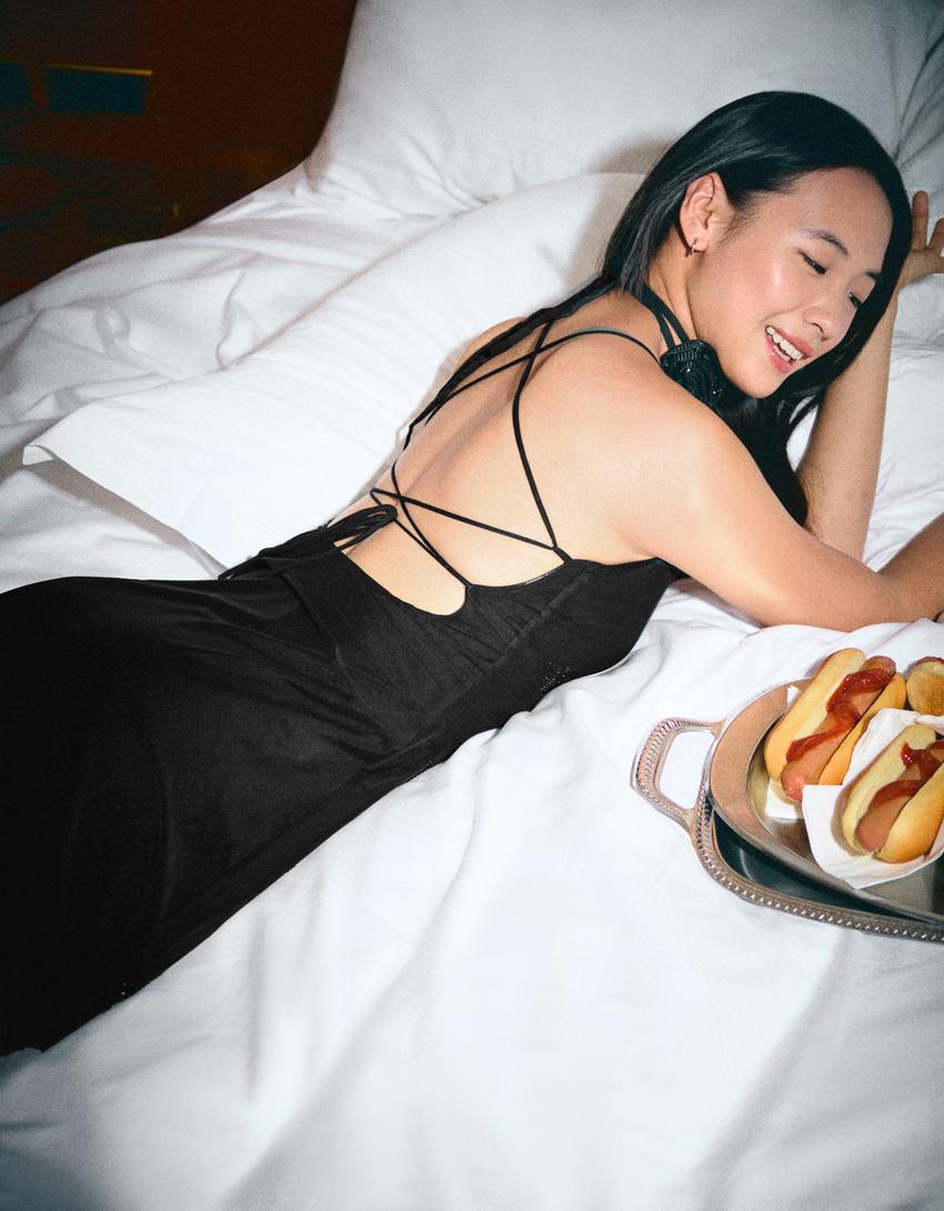 Mini askılı tül taşlı elbise-Siyah