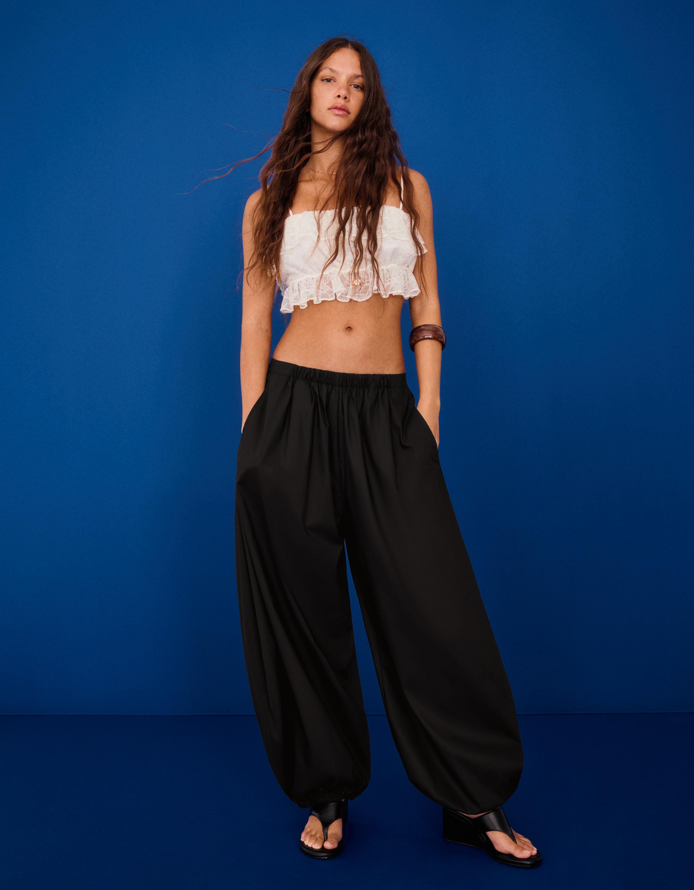 Bershka Pantaloni Bloomer In Popeline Donna L Nero
