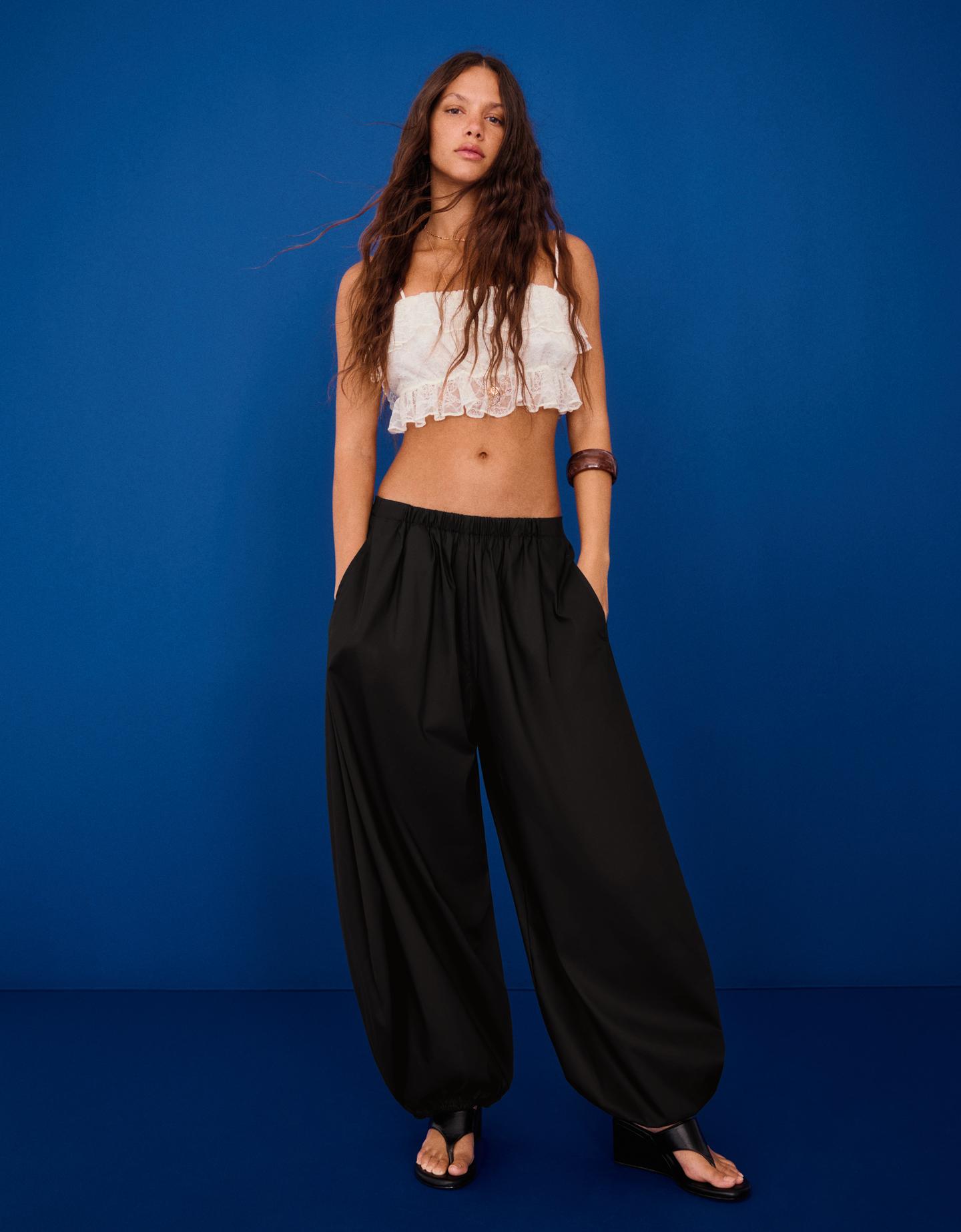 Bershka Pantalón Bloomer Popelín Mujer Negro