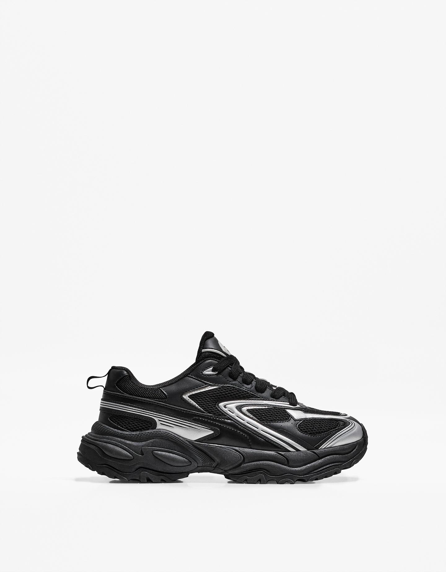 Bershka buty sportowe z łączonych elementów czarny