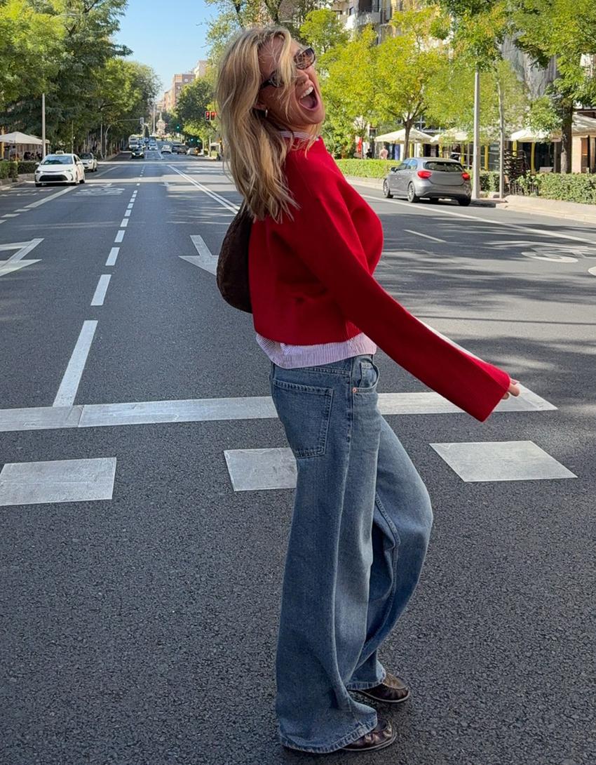 Oversize sweater with ribbed hem-Red