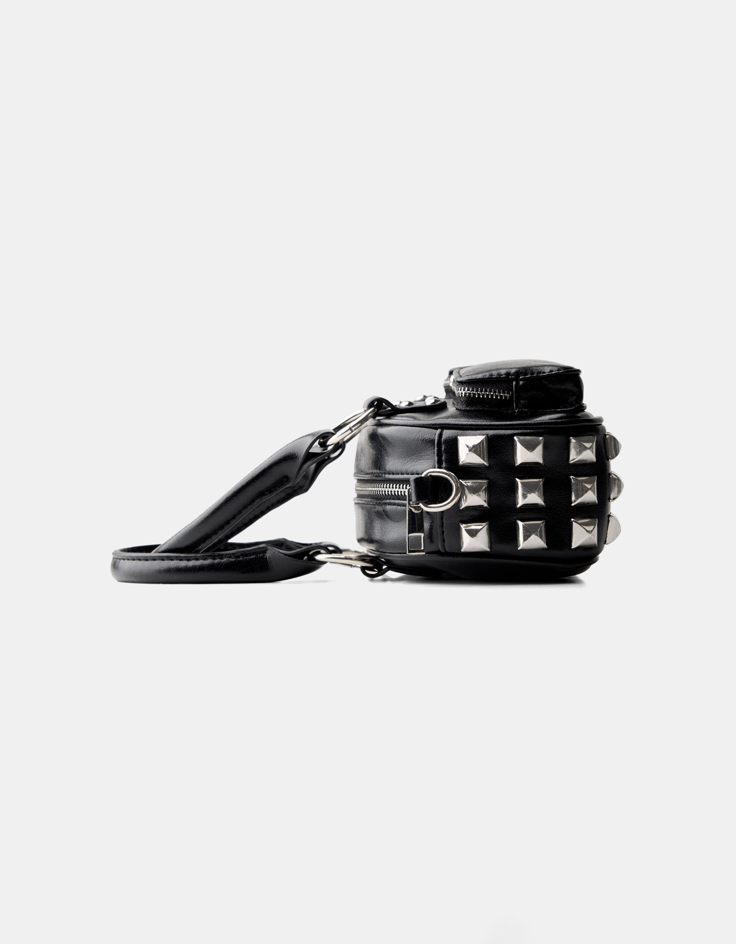 【BERSHKA】スタッド付きミニボウリングバッグ 4091/668/800 Studded mini bowling bag - Accessories - BSK Teen | Bershka